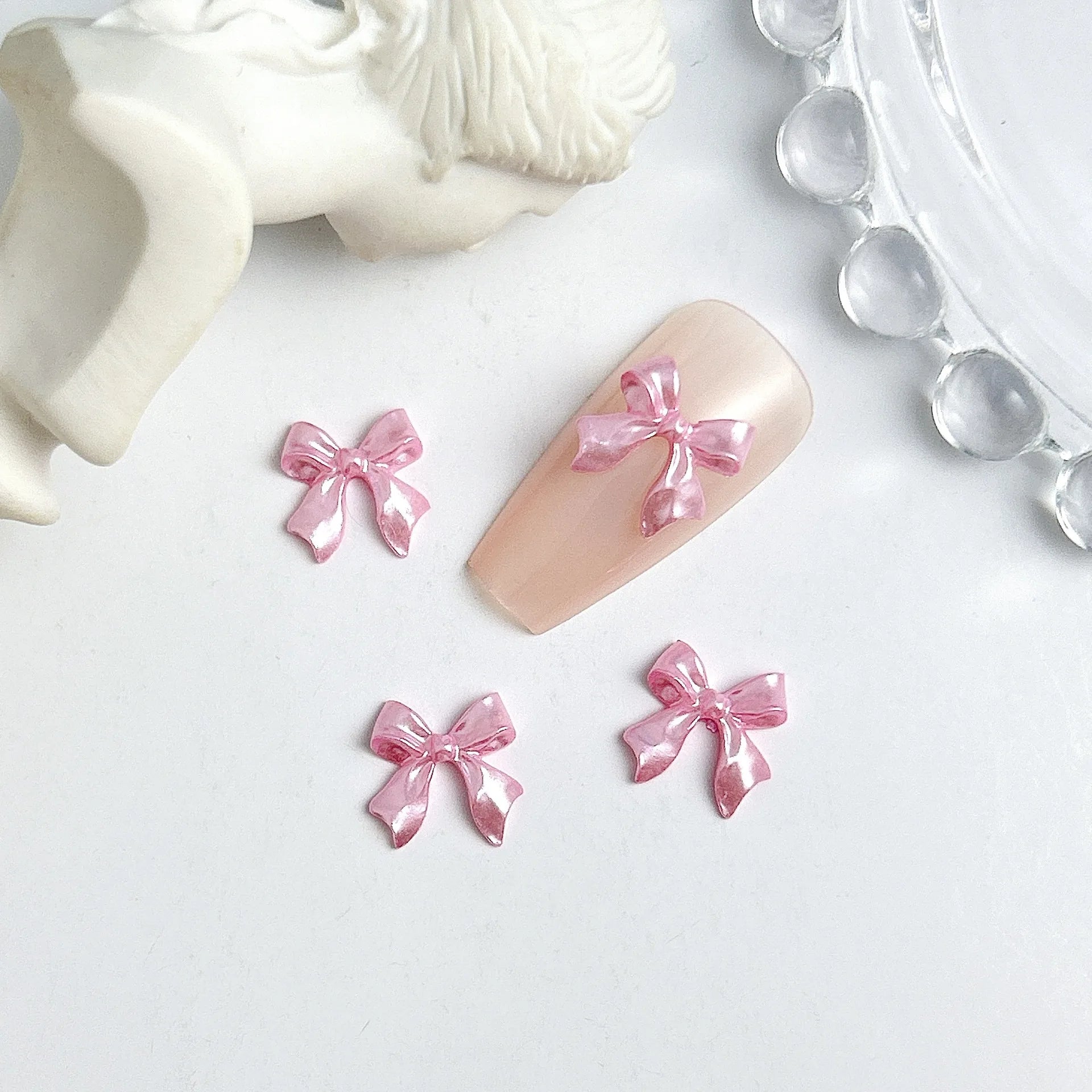50pcs 3D Aurora Clear Resin Bow Nail Art Charms Cute Butterfly Glitter Nails Decoration Supplies Jewellery Accessories DIY